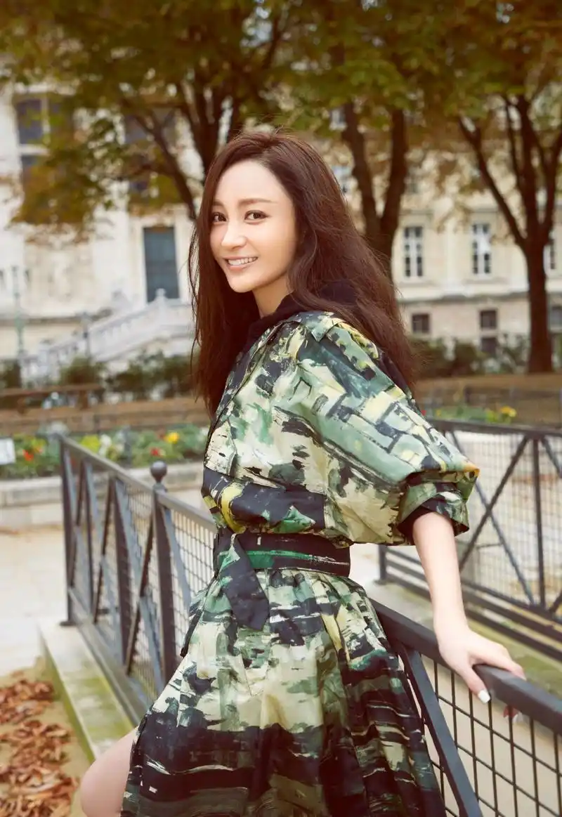 明星写真美图|姚笛