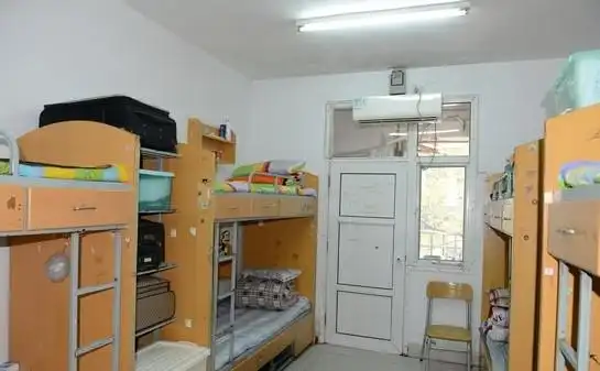 下面为大家展示巴蜀中学本部校区寝室照片:最新整理总结:重庆巴蜀中学