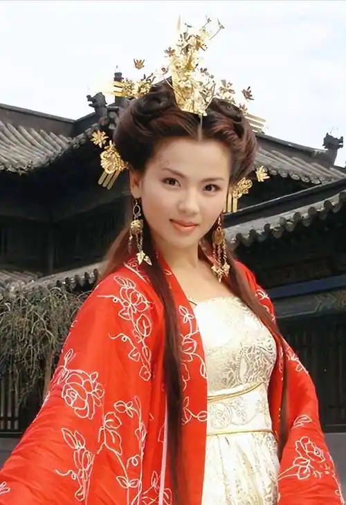 刘涛的李清照惹争议,回顾曾经的古装女神,她的16个角色你最爱谁_剧中