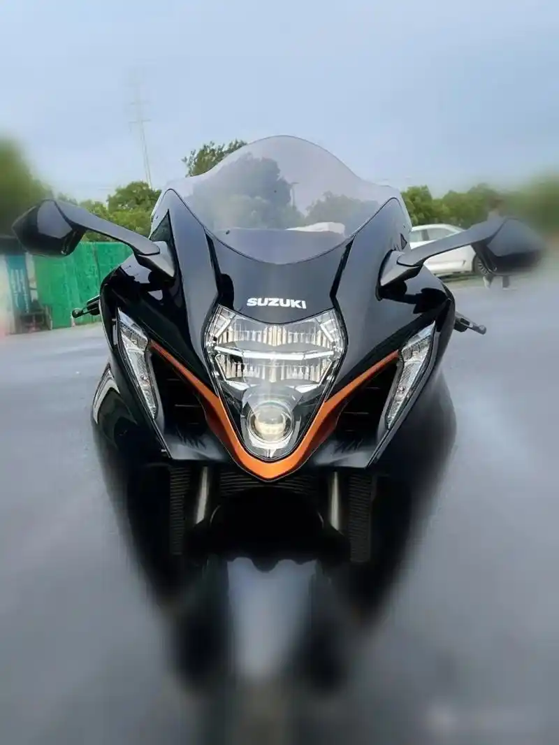 全新车:2022款铃木隼 gsx1300r hayabusa - 抖音