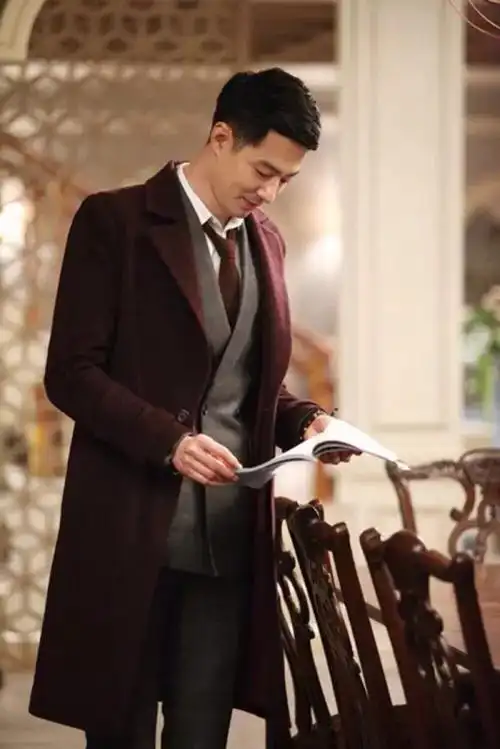 赵寅成那年冬天风在吹风衣韩国大叔帅哥