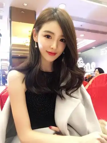 话社美女主播依然个人福利生活照写真性感主播依然图片合集