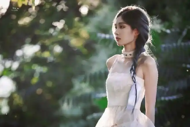 王奕超话爱在布达佩斯降临@snh48-王奕#浩瀚宇宙王