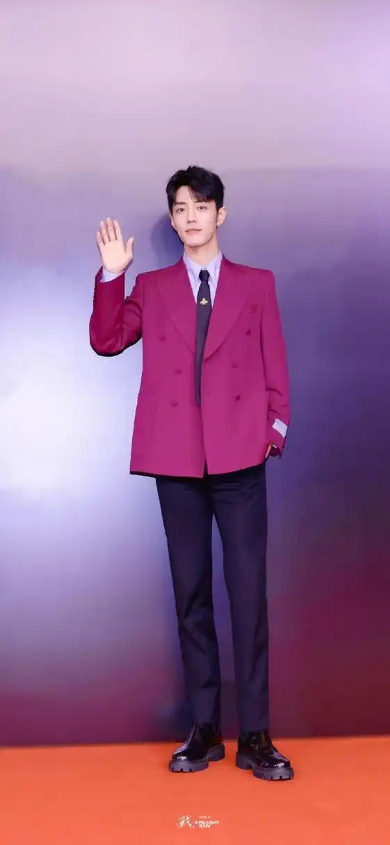 肖战三七比例的腿长真是叹为观止 #肖战