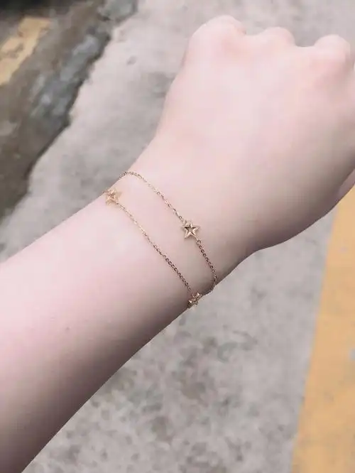 周大福82星星手链