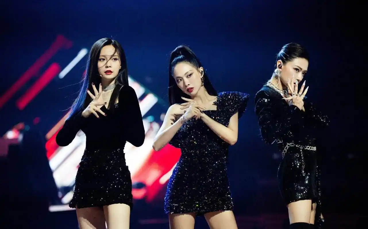 黄晓明退出《浪姐2》是好事:暴露第一季"高开低走"