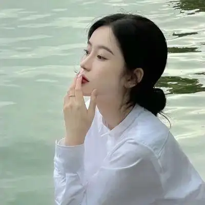 韩系阳光的精致女生头像合集阳光高冷型气质女头合集