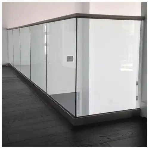 欧普玛家居佛山厂家直供现代护栏底槽护栏钢化玻璃围栏防护家用