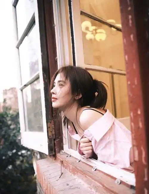 四千年难得一遇美人鞠婧祎,难道美女都是人工造的?_外貌_鼻梁_下巴