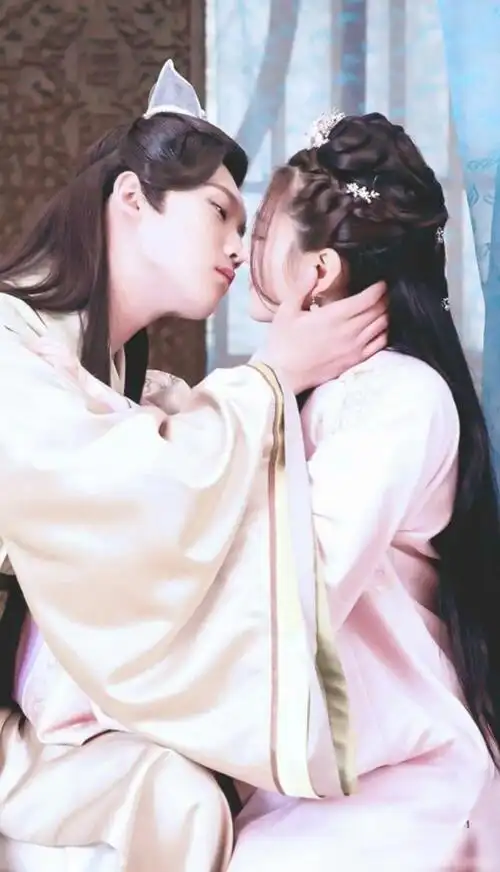双世宠妃邢昭林梁洁美图分享八王爷与八王妃甜得让人掉牙