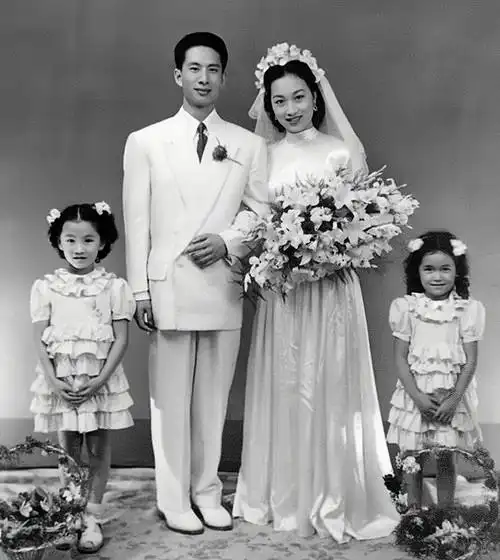 演员冯喆与妻子有隔阂49岁绝望自杀妻子怀念的方式让人泪目