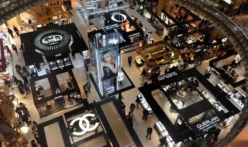 包购奢侈品市场持续扩大平台电商缘何越活越害怕