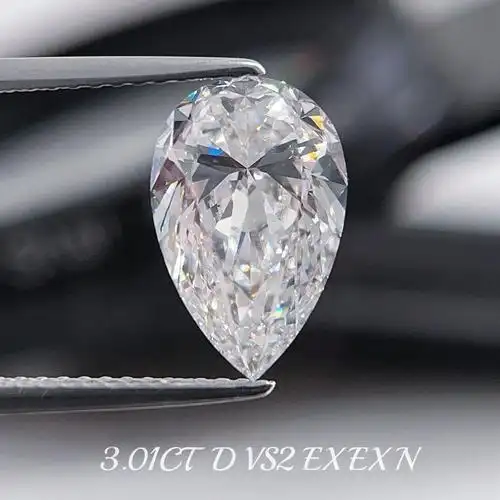 3克拉水滴钻石