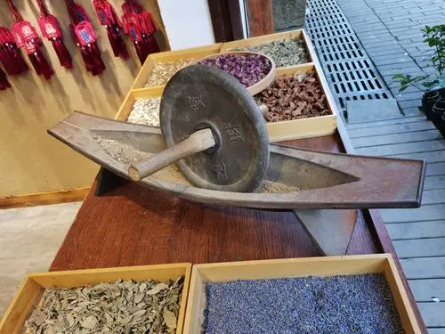 古代研磨器中药磨药称中药研磨器