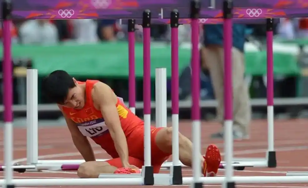 刘翔回应道歉!17年了,他创造的奥运纪录,无人能破