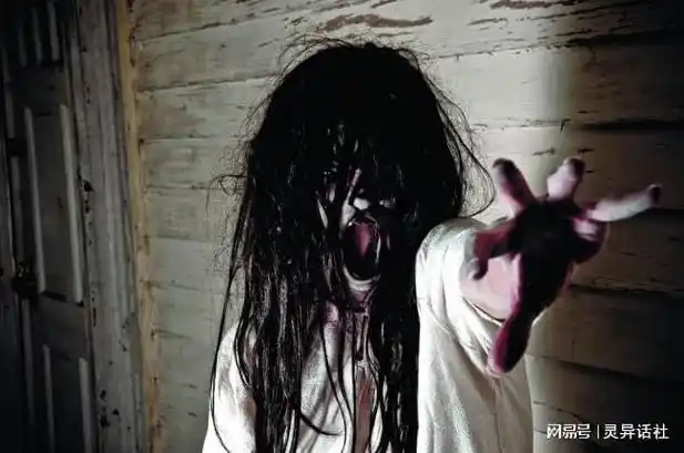 网易首页>网易号>正文申请入驻>给你们讲我遇到的灵异事件,都是真实