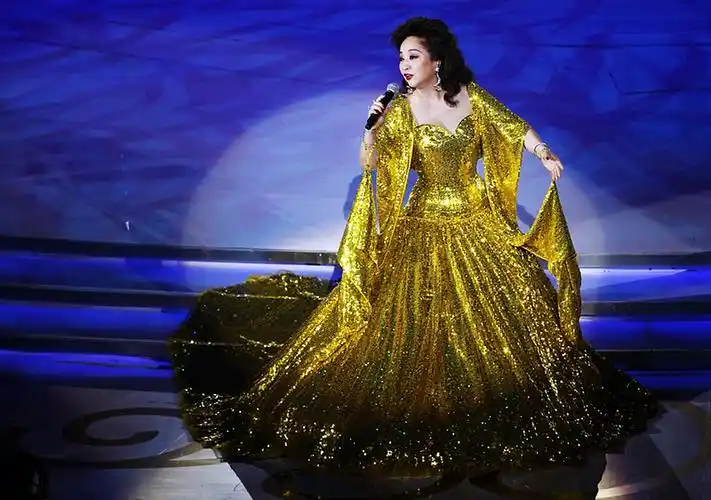 歌曲《顺流逆流》赏析,为什么年龄越大,越爱徐小凤?