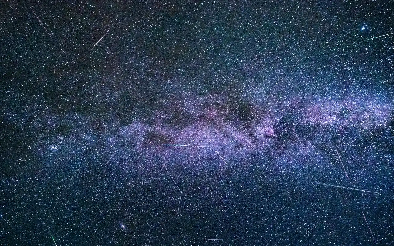 唯美流星雨图片电脑壁纸