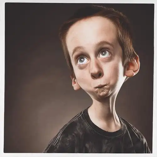 谁能有我丑?美国摄影师穿做的数字漫画