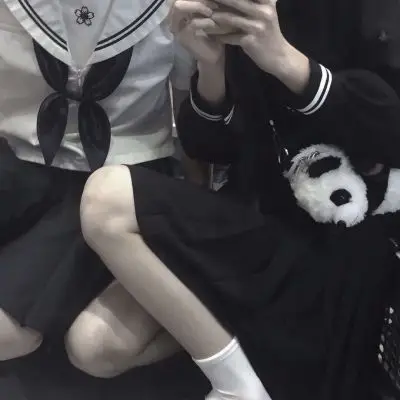 闺蜜头像玩网jk制服