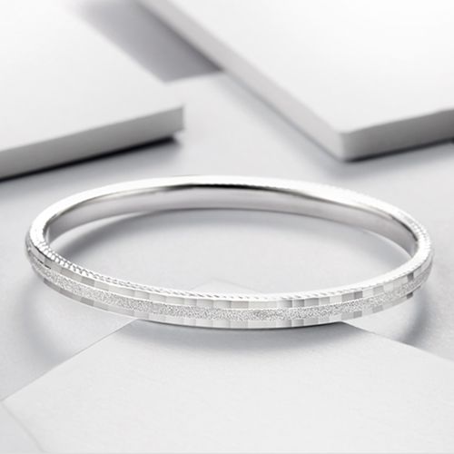 周大福【旗舰店】经典车花pt950铂金手镯