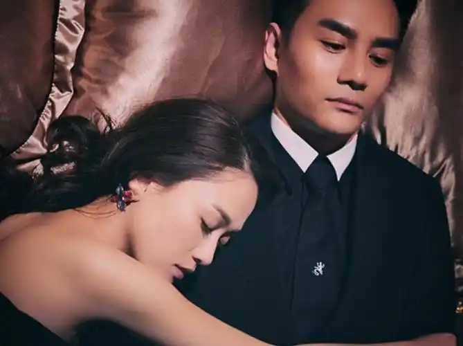 《放弃我,抓紧我》陈乔恩王凯最逗比床戏