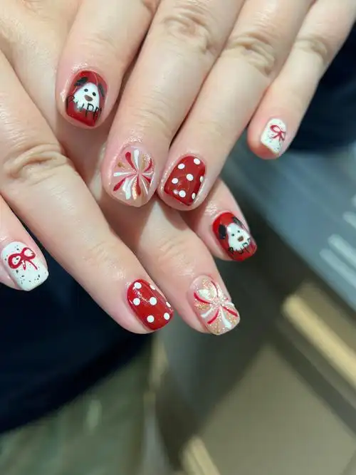 手绘美甲太可爱卡