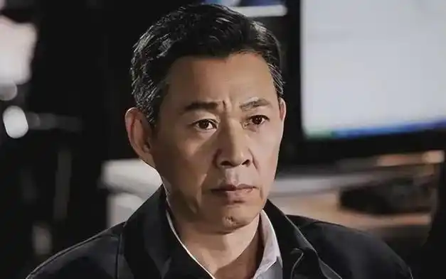 68岁张丰毅近照曝光绝对反映真实状态的生图