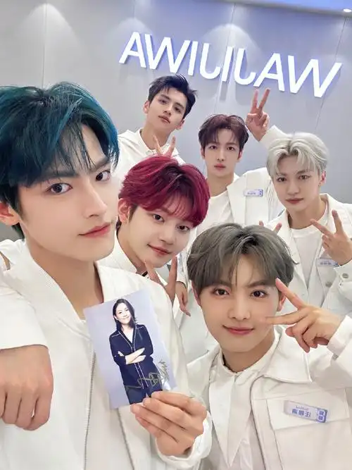 杜华我在哇唧唧哇很想你##boyhood新专辑vacation