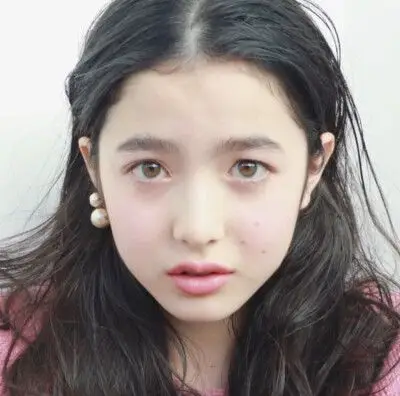 12岁日法混血麻豆 山田直美 ins : naomin_kr 目前小学在读