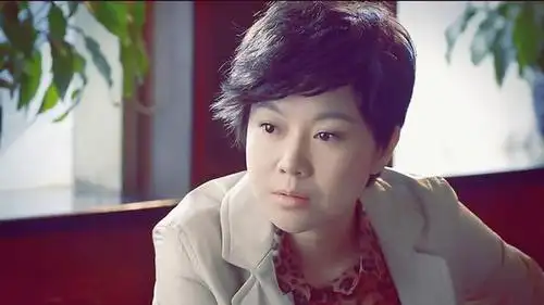 18 12:28:51 新浪娱乐 摘要:闫妮领衔主演电视剧《爱的追踪》,成功