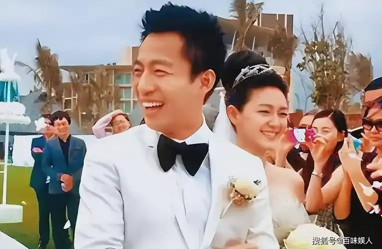 汪小菲新恋情曝光,大s承认10年流产2次,网友:见不得对方过得好_声明