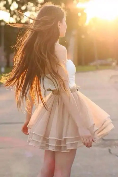 漂亮意境女生侧脸图片大全