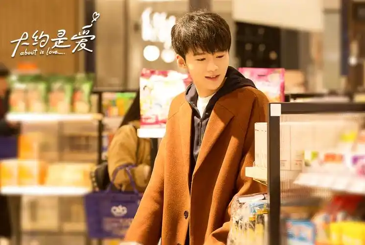 大约是爱热播猫系男友蔡乙嘉吻戏抢眼甜到齁