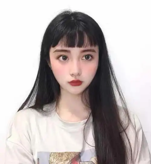 瓜子脸适合什么刘海,瓜子脸适合什么发型小学生男(选对发型不如剪对