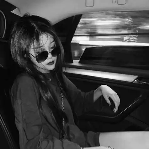 女生丧气头像真人优雅 女生头像图片大全 -【爱个性】