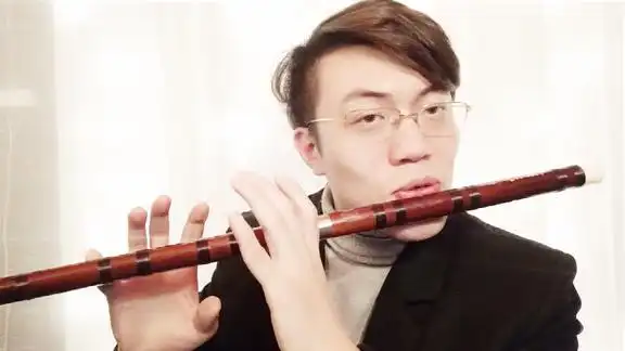 笛子的主流握法已经落后了,还是这种握法更科学灵活