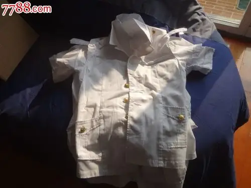 一个90年代海军女军官夏天军服(无上兜)