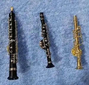 乐器双簧管黑单簧管单簧管模型胸针装饰品送朋友礼物礼品,乐器胸