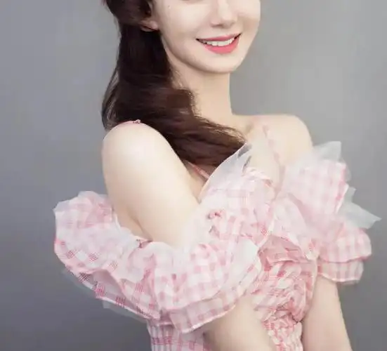 戚薇和李承铉婚变?女方透露自己可弯可直!