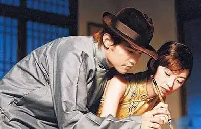 周杰伦曾扮演徐志摩缓缓写下口头禅 网友扒出东风破mv趣事