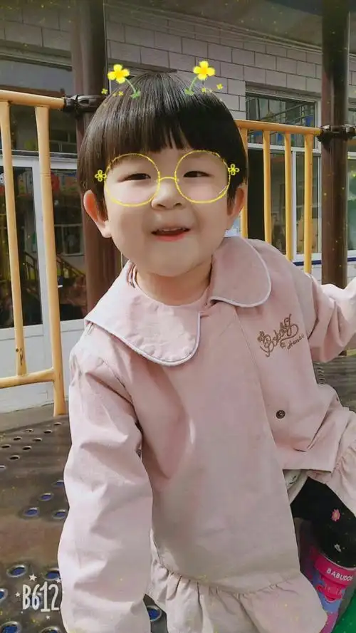 可爱公主～张怡然