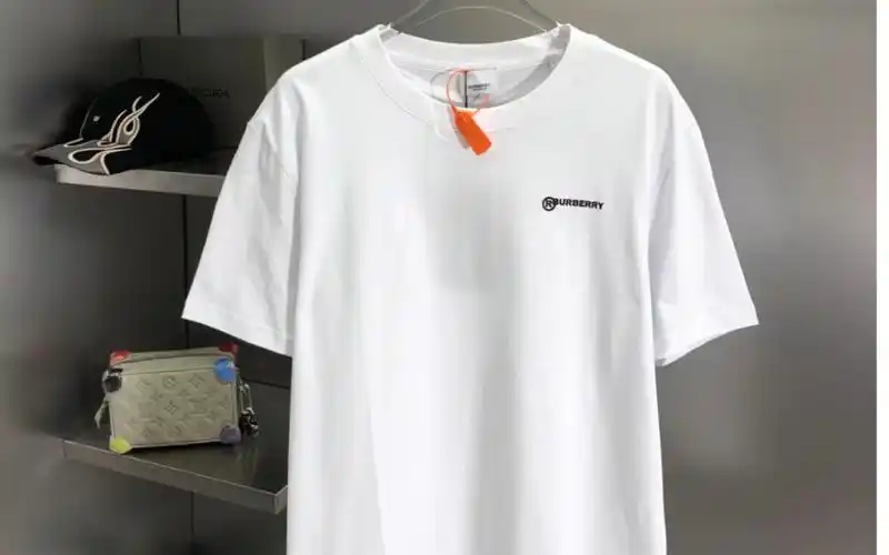 说一下高仿bbr巴宝莉徽标刺绣棉质 短袖t 恤衫