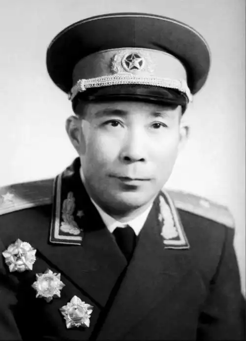 盘点一千三百六十位开国少将戎装照(八)