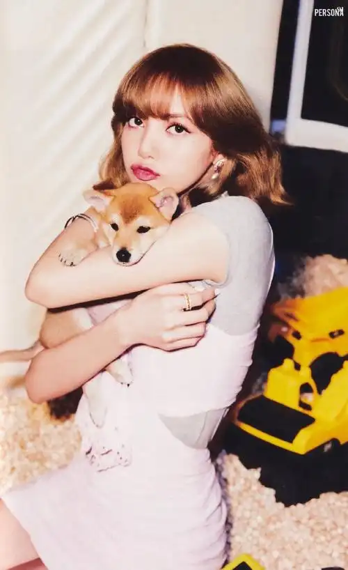 lisa首张单曲回归预告照