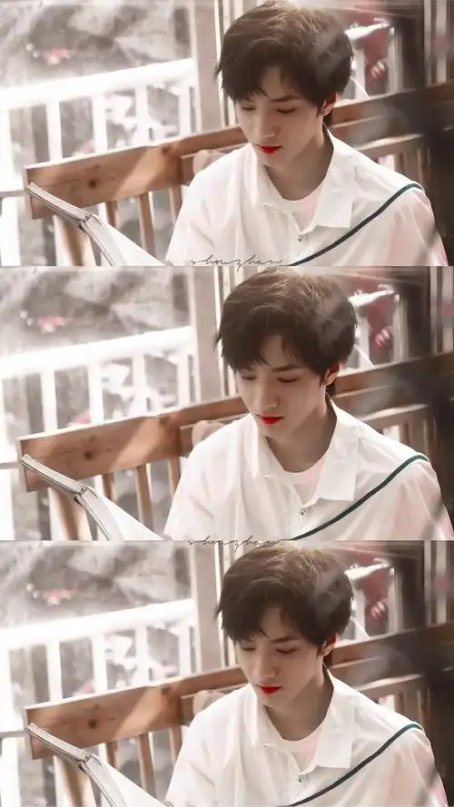 今日份壁纸时代少年团刘耀文1215