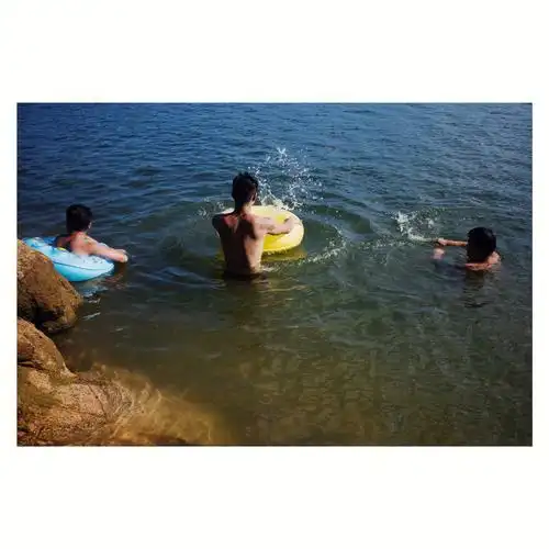 理光gr3x在河里游泳才是夏天该做的事情啊