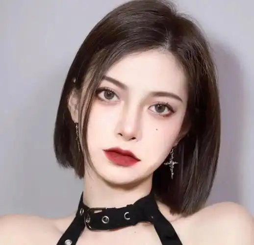 2021减龄短发直发(短发图片女2021新款减龄直发)