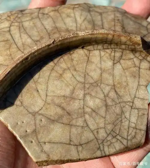 市面上为什么很少见到宋代哥窑瓷片