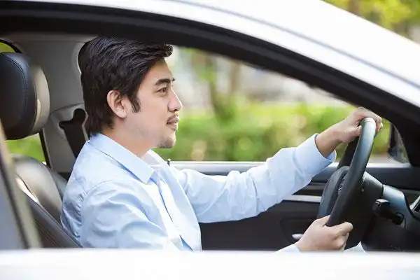 开车司机图片_开车司机图片大全_开车司机图片下载
